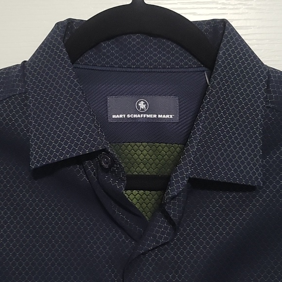 Hart Schaffner Marx Men's Button Down. SZ M - Picture 2 of 5
